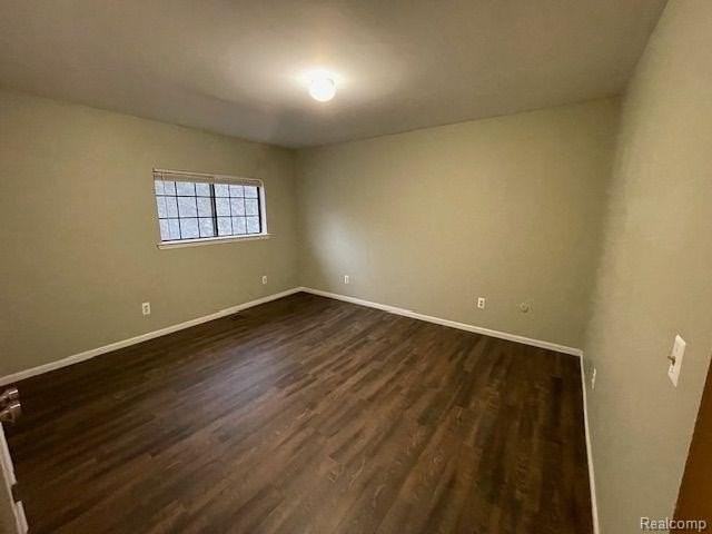 804 S Stephenson Hwy - Photo 5 of 12
