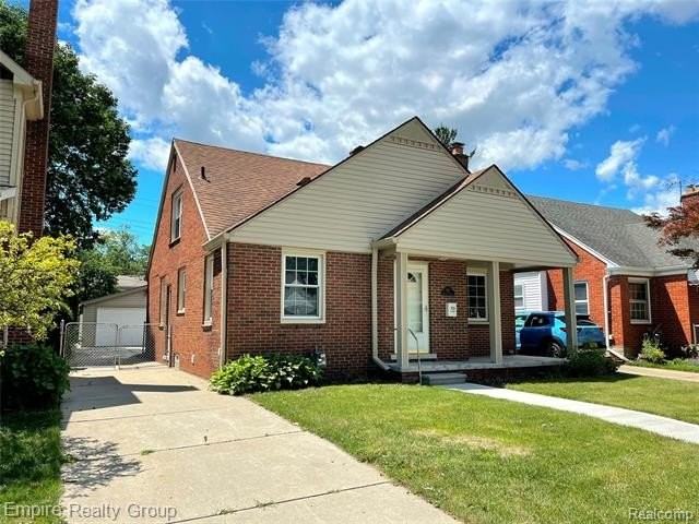 913 N Vernon St - Photo 4 of 26
