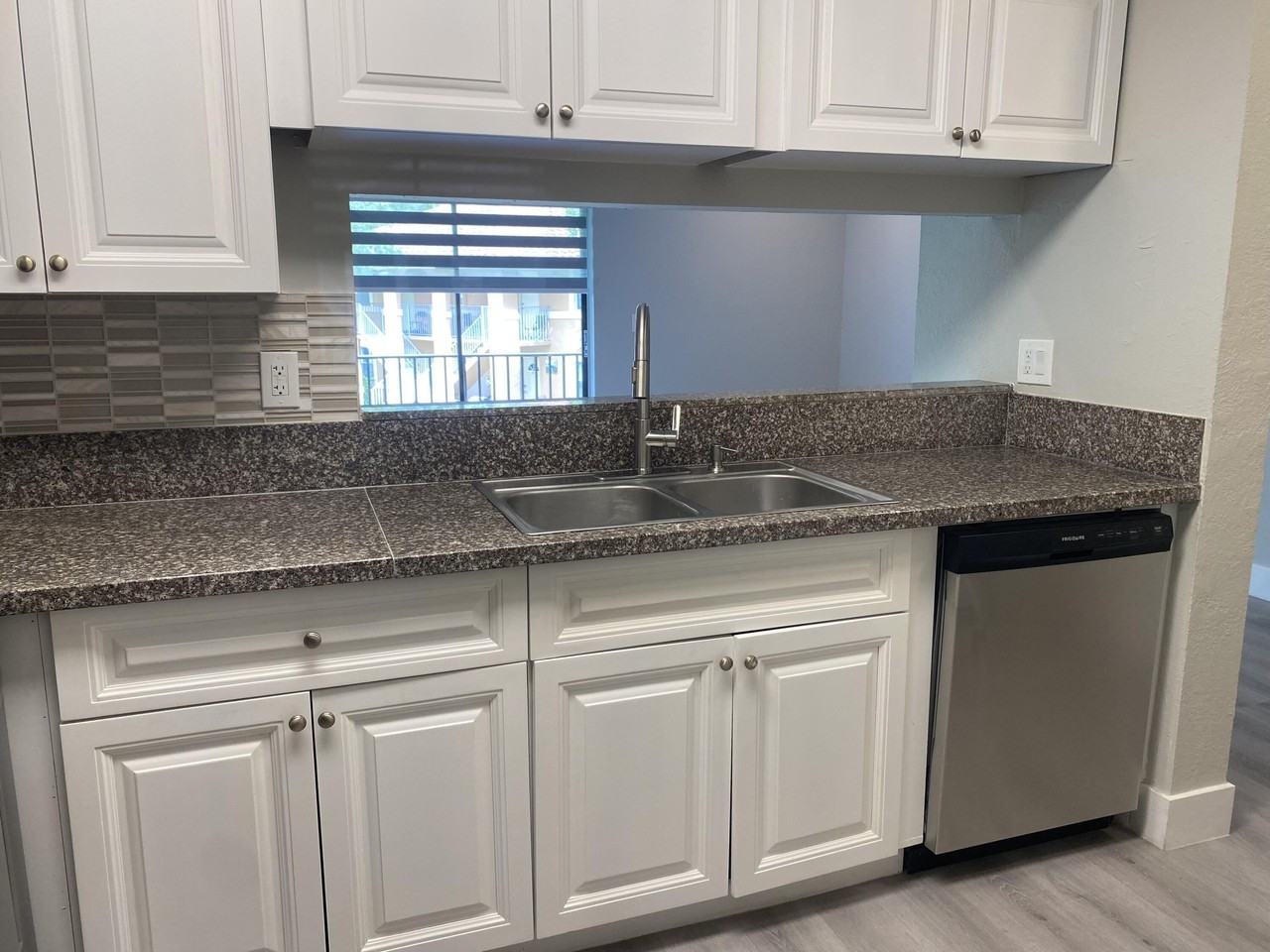 11432 Nw 43rd St - Photo 3 of 30