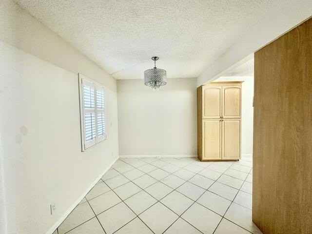 3057 Yarmouth C - Photo 5 of 49