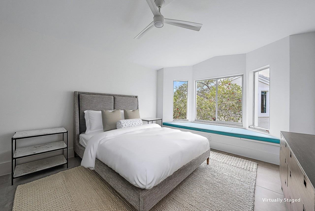 802 Captains Way - Photo 3 of 24