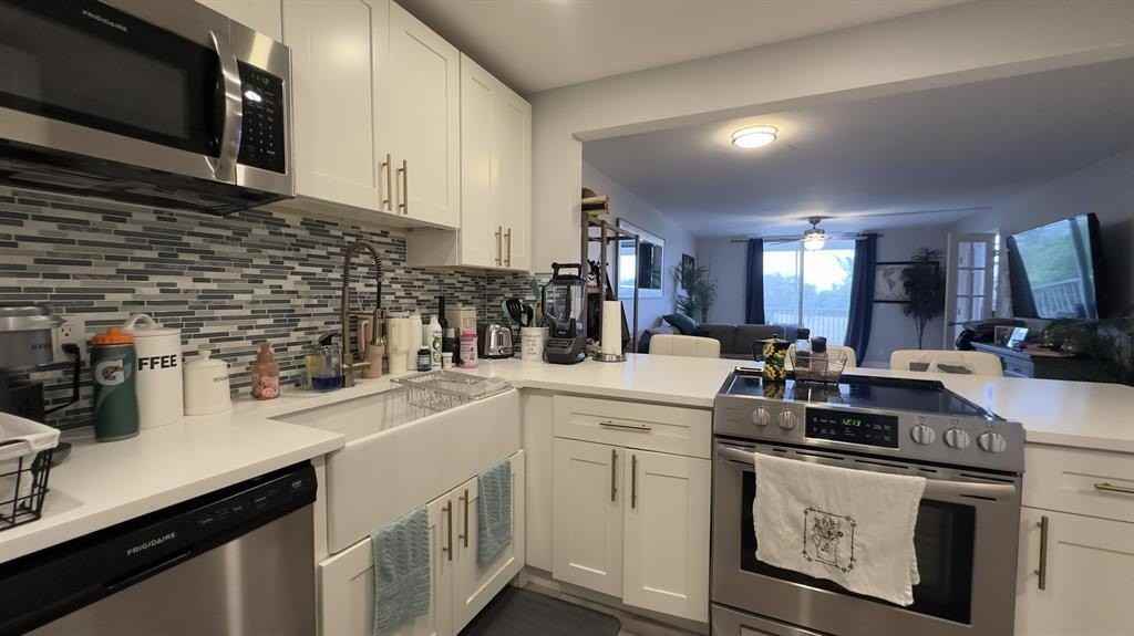 5700 Nw 2nd Ave #301 - Photo 2 of 7