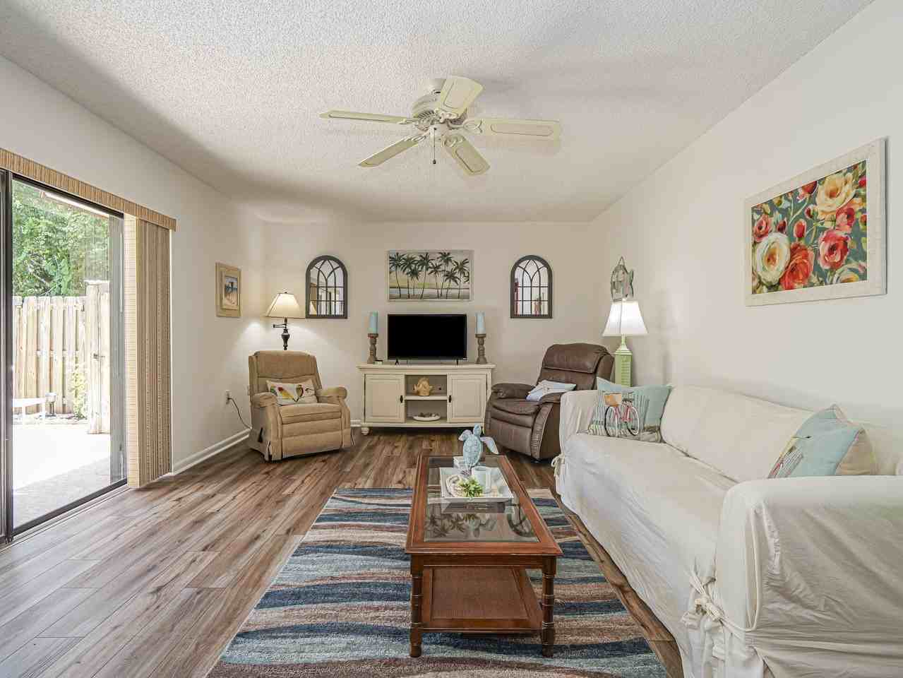 340 S Waverly Pl #8B - Photo 6 of 29
