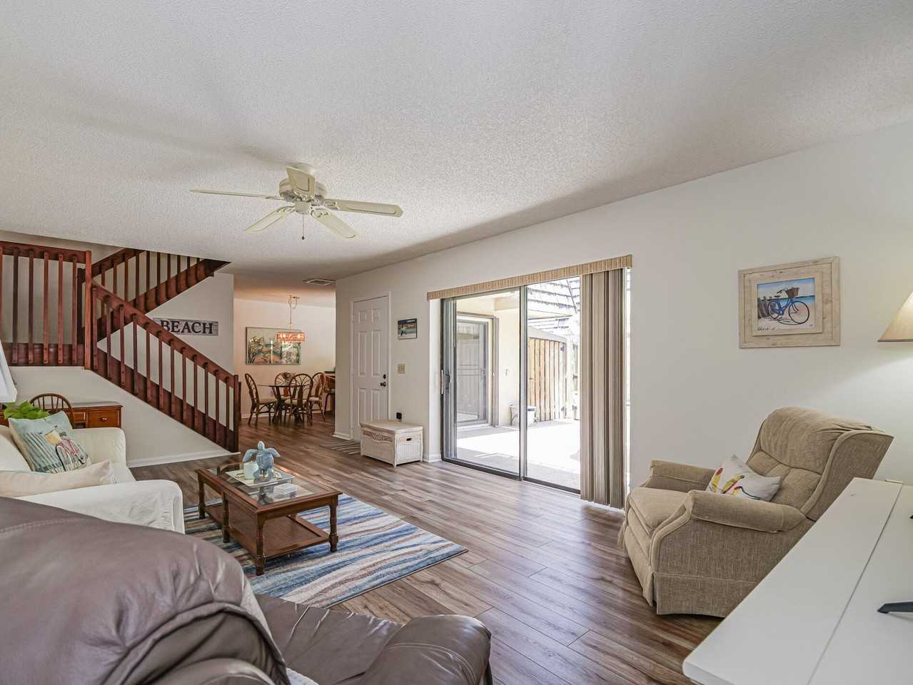 340 S Waverly Pl #8B - Photo 7 of 29