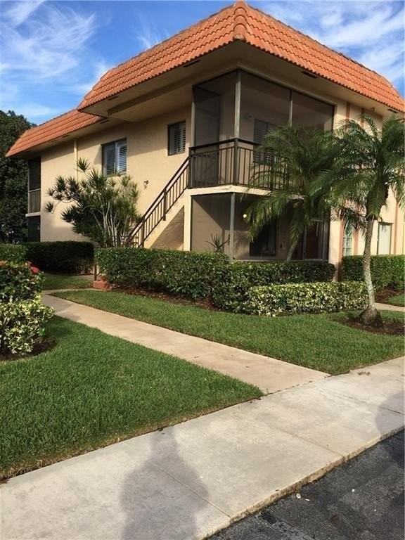 331 Lakeview Dr #201 - Photo 2 of 28