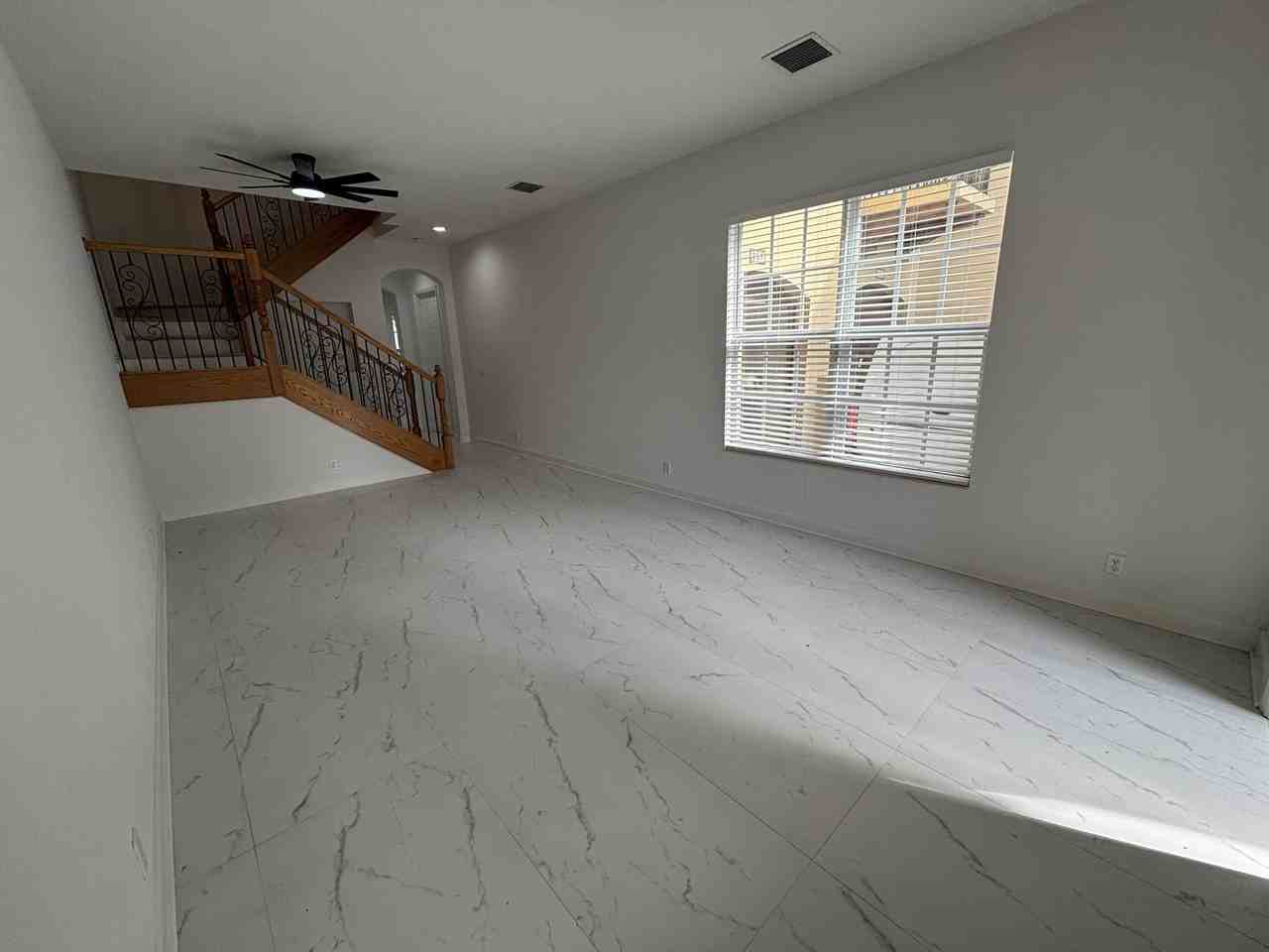 2789 Eagle Rock Cir #207 - Photo 4 of 50