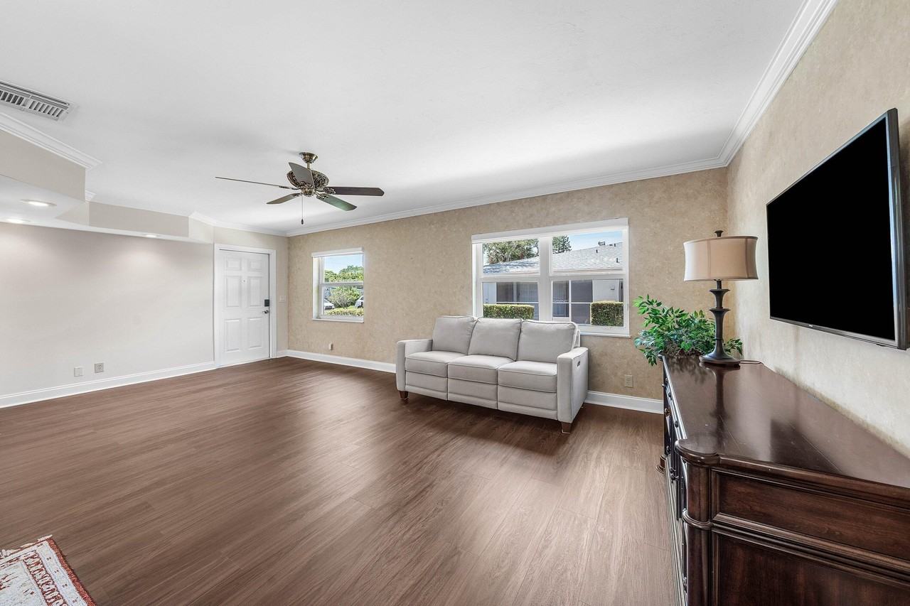 2303 Lowson Blvd #D - Photo 6 of 27