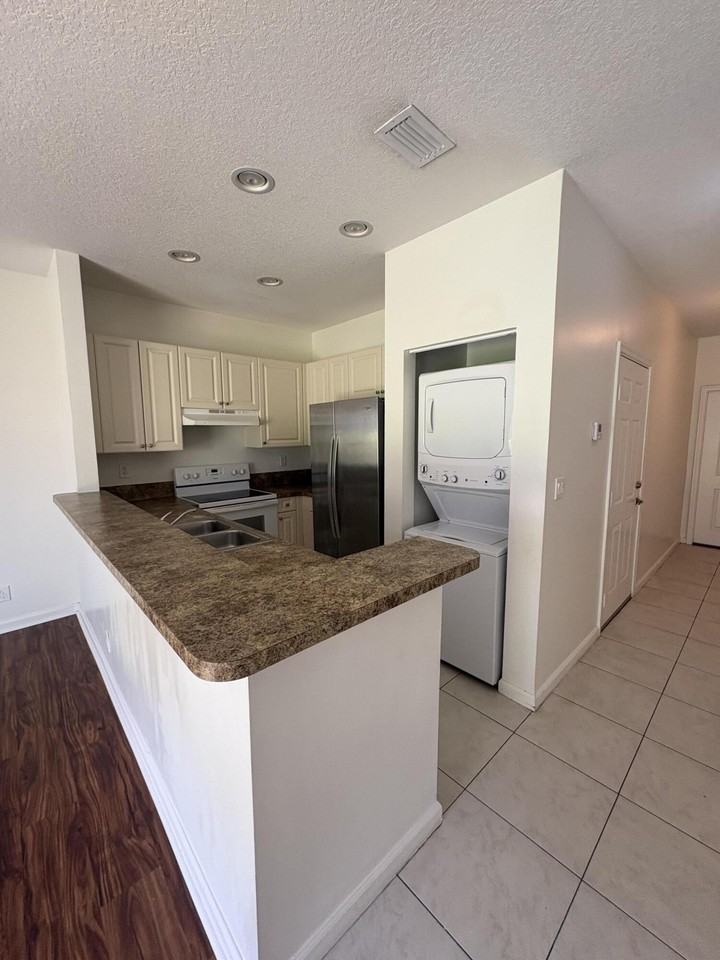 3122 Coral Ridge Dr #3122 - Photo 6 of 20