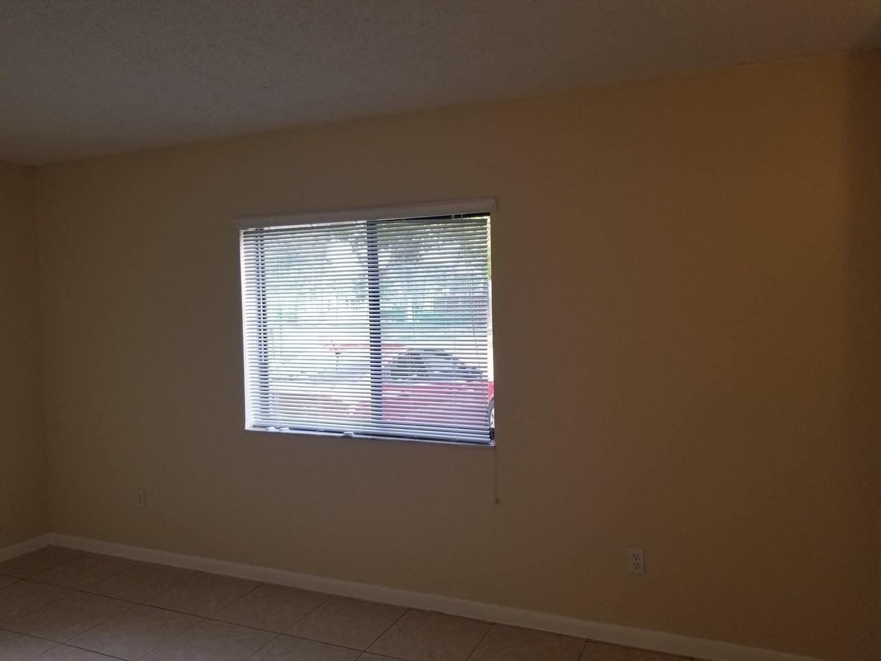 6023 10th Ave N #114 - Photo 7 of 27