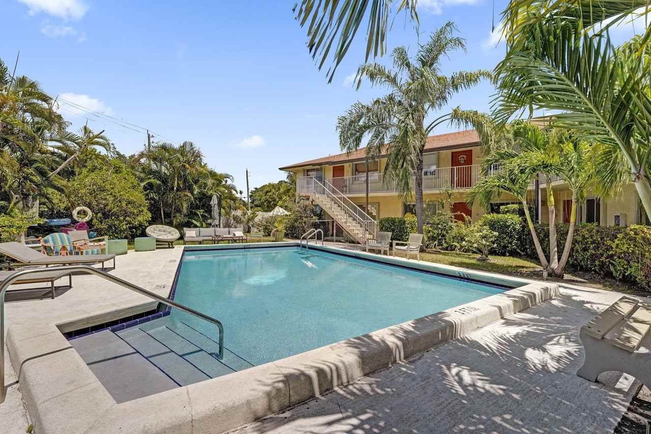 1250 Miami Rd #11