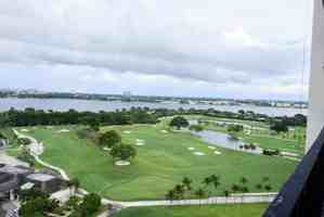 featured image of 2400 Presidential Way #2002