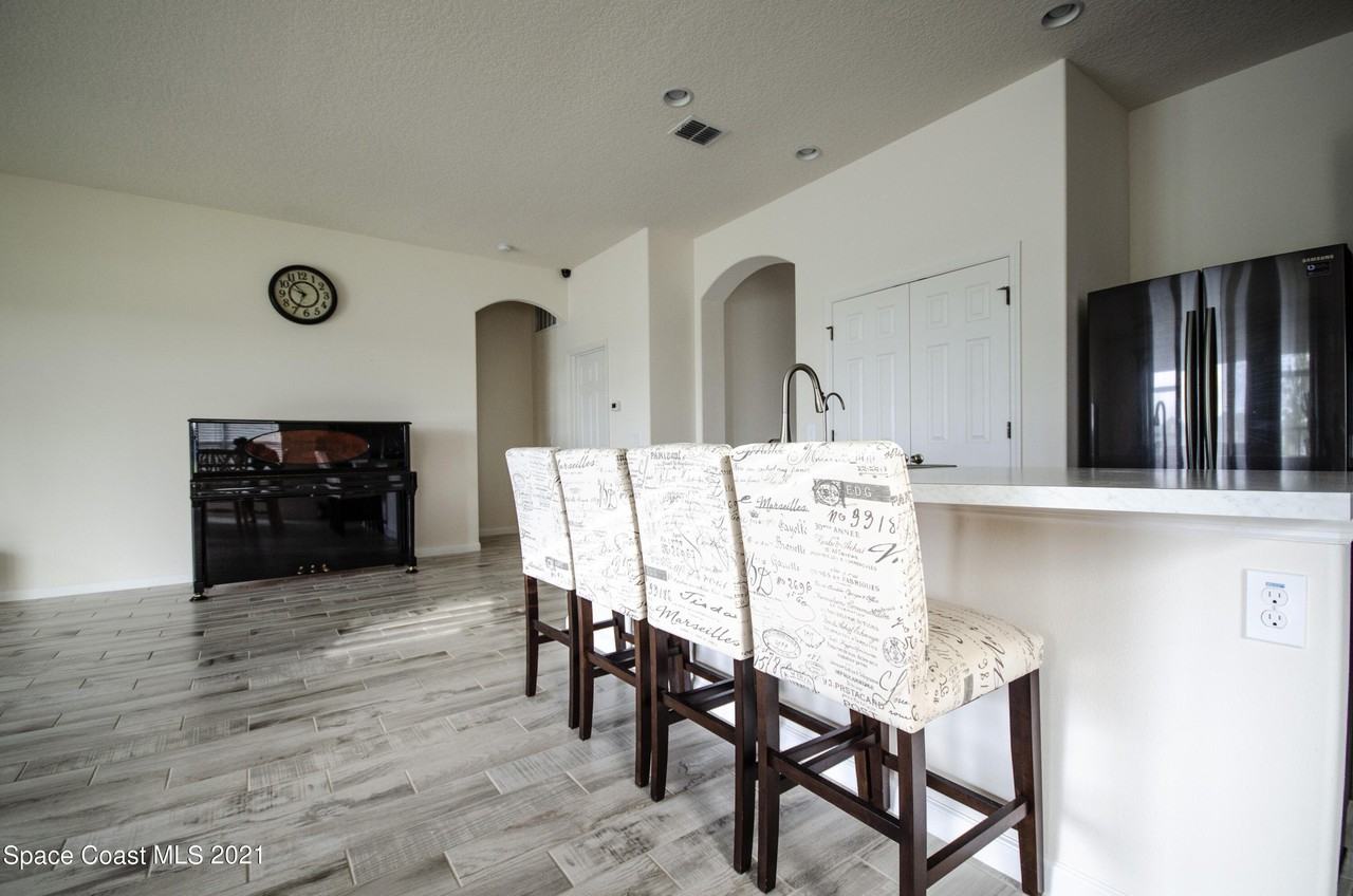 4110 Sage Brush Cir - Photo 5 of 21