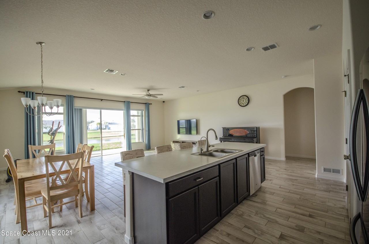 4110 Sage Brush Cir - Photo 7 of 21