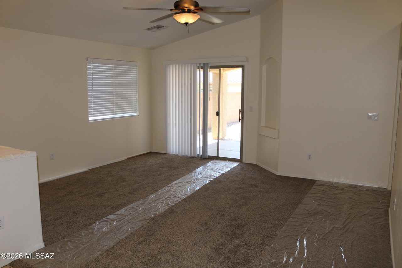 5479 W Silent Dove Way - Photo 5 of 20