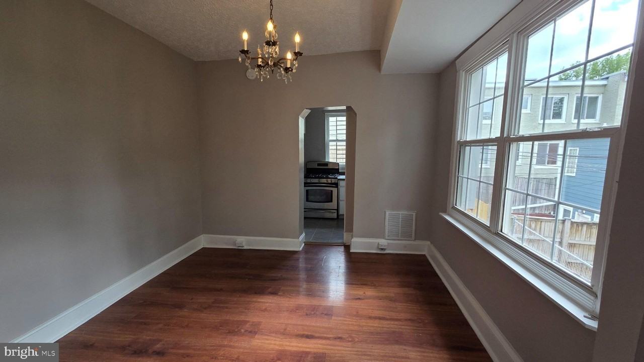 45 Todd Pl Ne - Photo 6 of 15