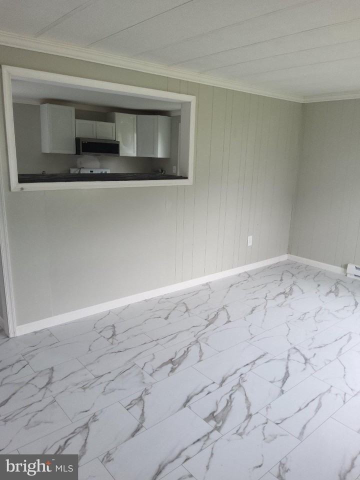 4212 Railroad Rd - Photo 2 of 8