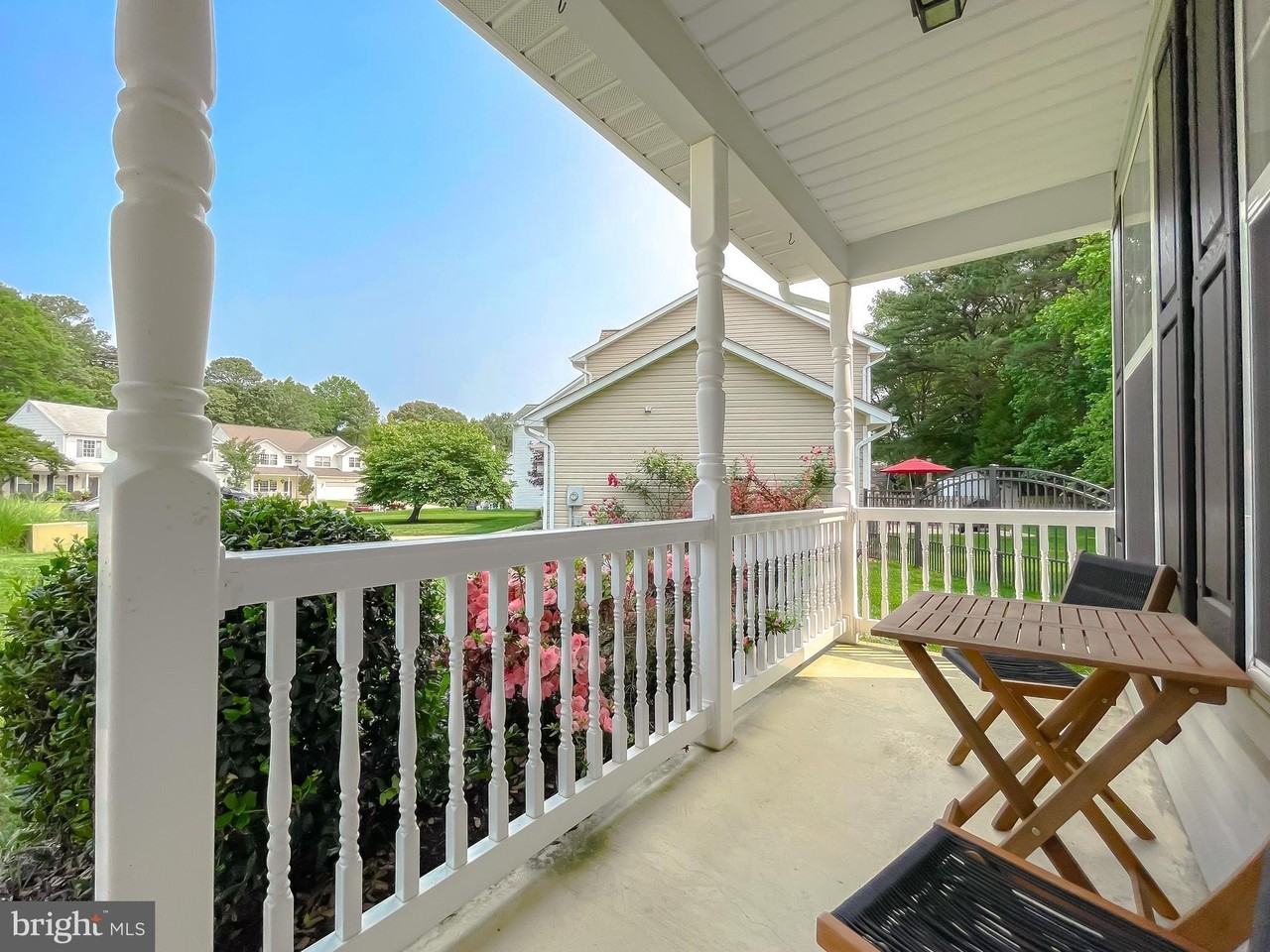 48221 Keel Dr - Photo 5 of 50