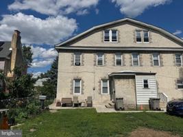 featured image of 694 N Delaware St