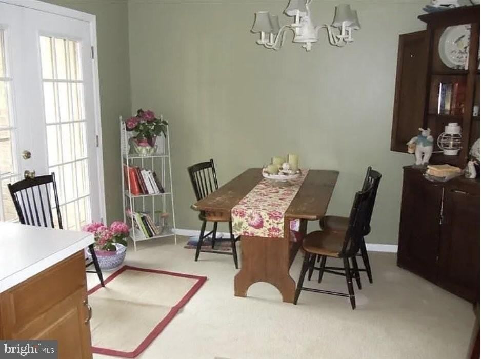 15 Rampart Dr - Photo 4 of 11