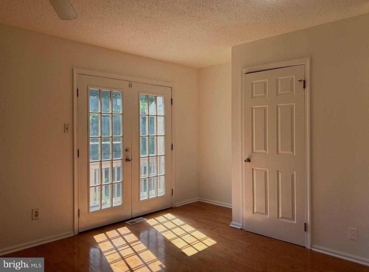 15 Rampart Dr - Photo 5 of 11