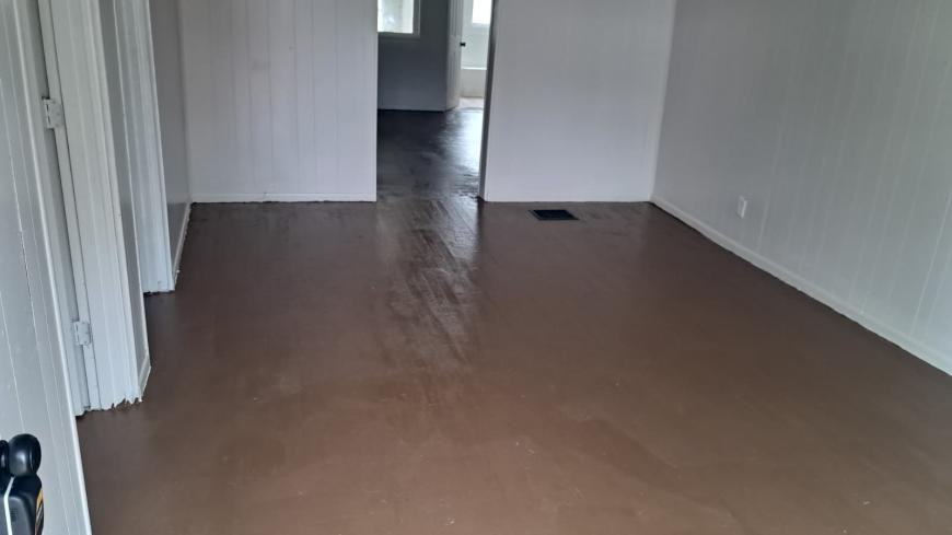 133 S 6th St - Photo 2 of 6