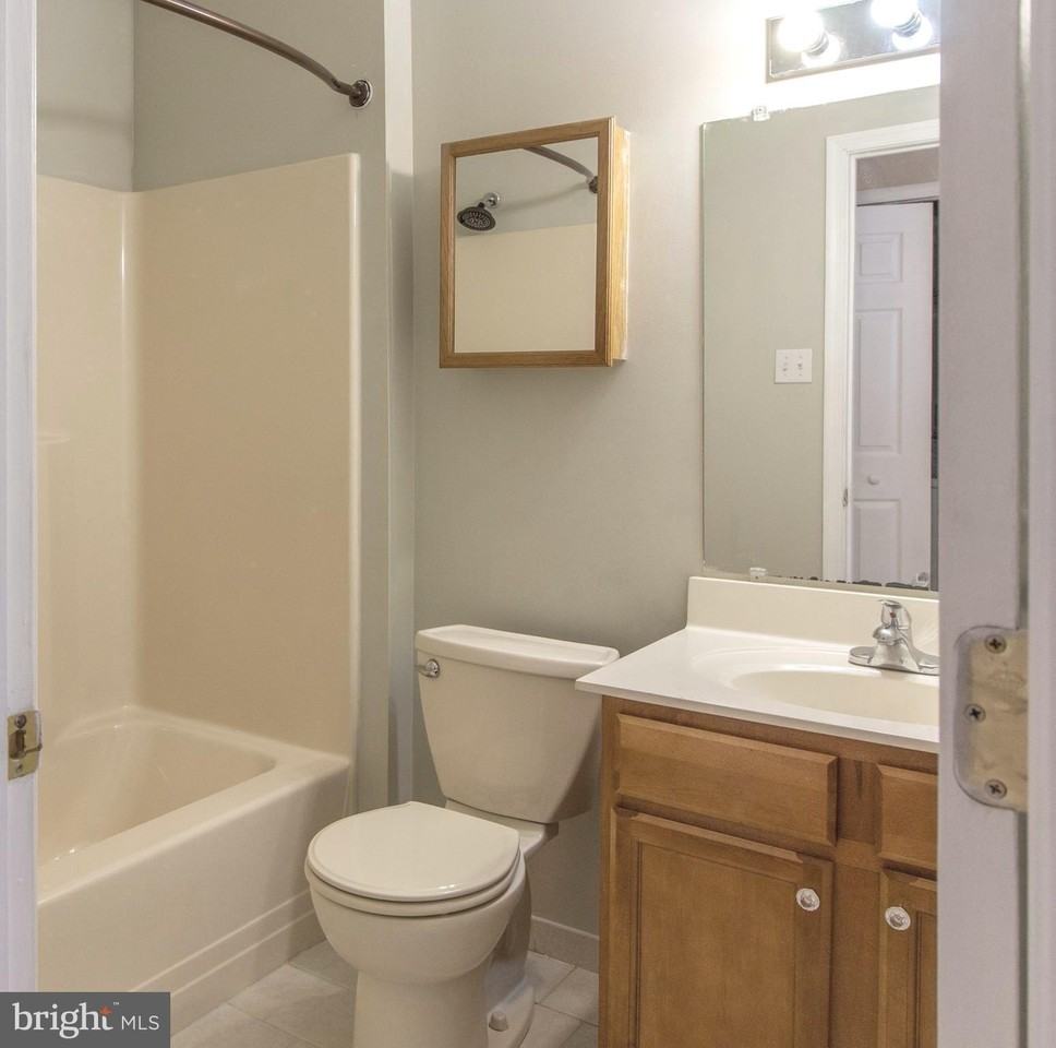 9228 Blue Grass Rd Unit 38 #37 - Photo 3 of 8