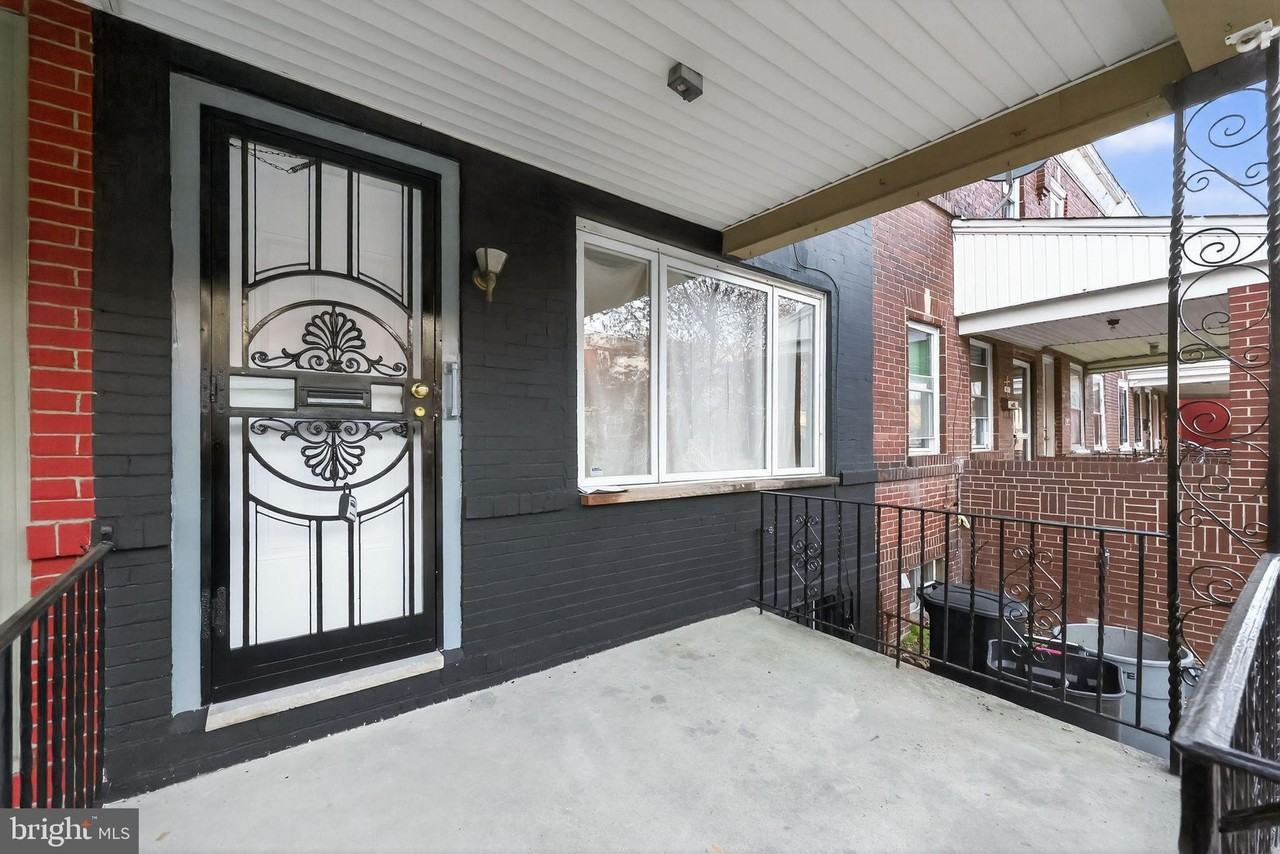 2710 S Fairhill St - Photo 2 of 29