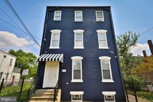 featured image of 3717 Frankford Ave #3