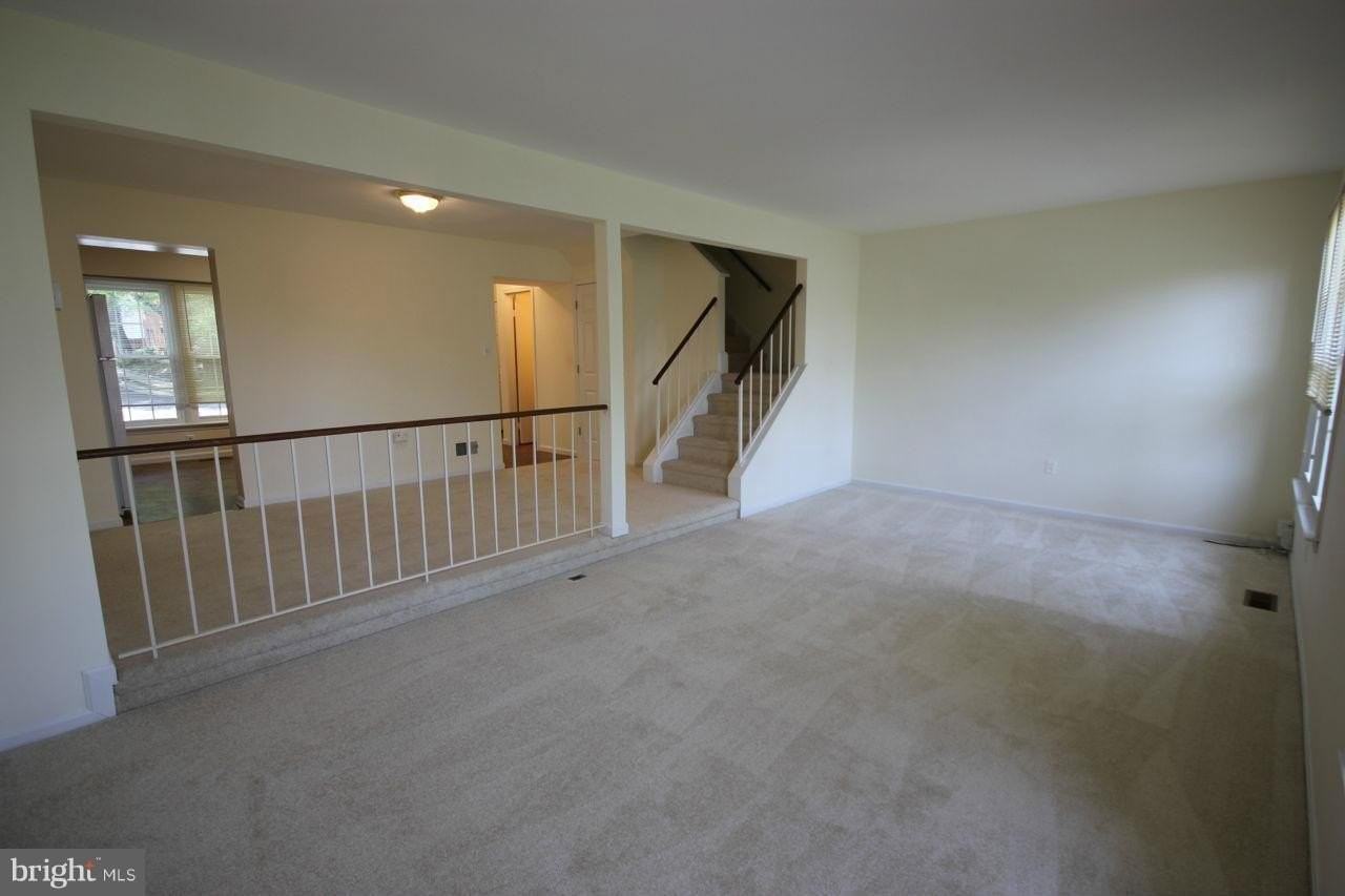 3920 Bradwater St - Photo 6 of 21