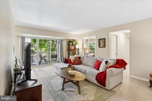 featured image of 1923 Wilson Ln #103