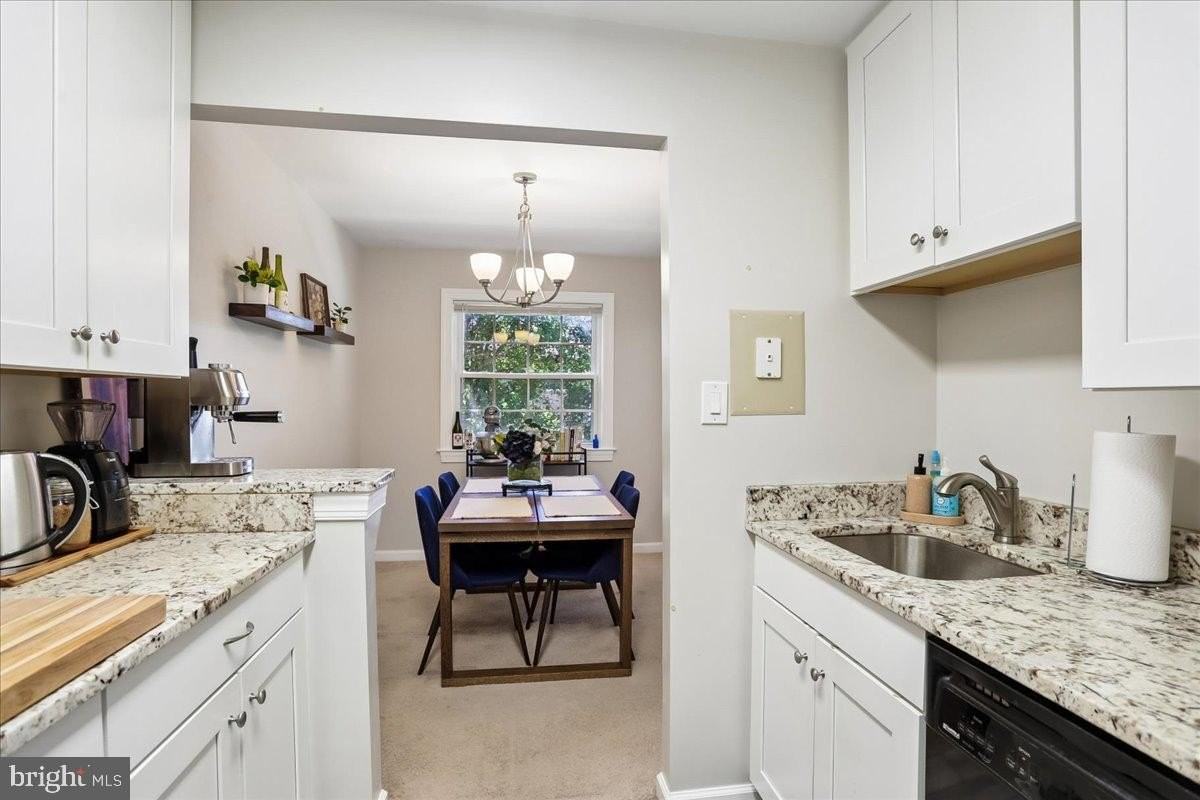 1923 Wilson Ln #103 - Photo 7 of 37