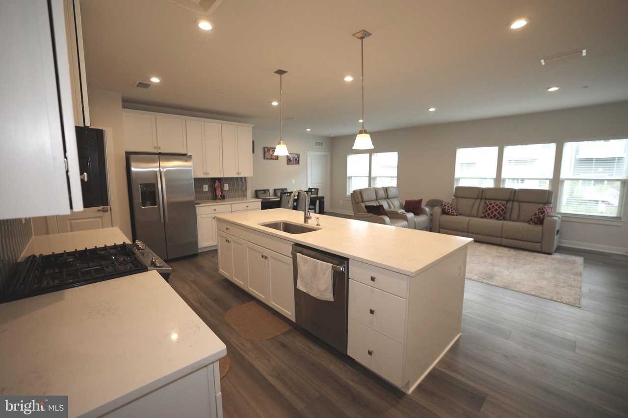 21480 Mount Sterling Ter #201 - Photo 2 of 20