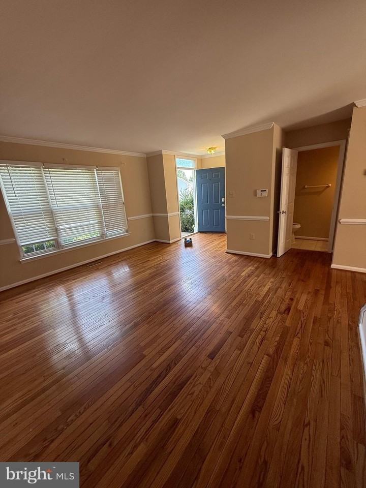 12700 Nettlecreek Pl - Photo 5 of 30