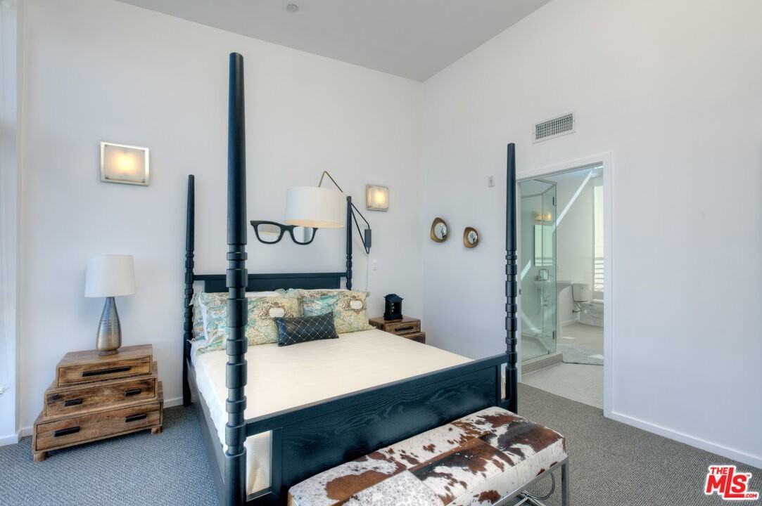 4151 Redwood Ave #214 - Photo 7 of 8