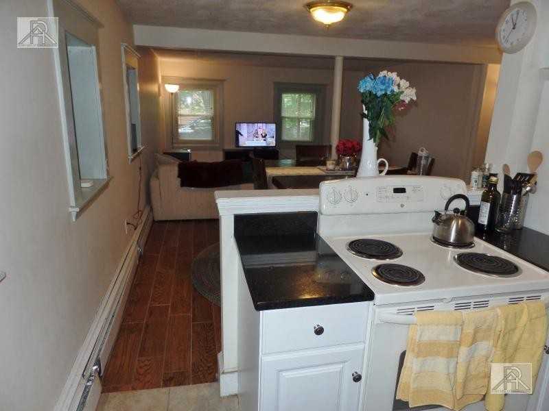 21 South St - Photo 2 of 10