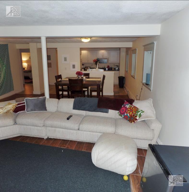 21 South St - Photo 5 of 10