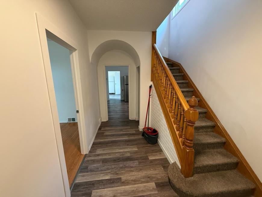38 Crown St Rm 4 - Photo 3 of 10