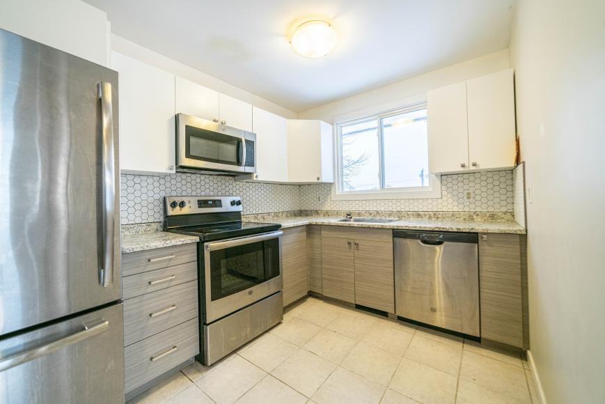 435 - 435 Piccadilly Ave - Photo 6 of 10