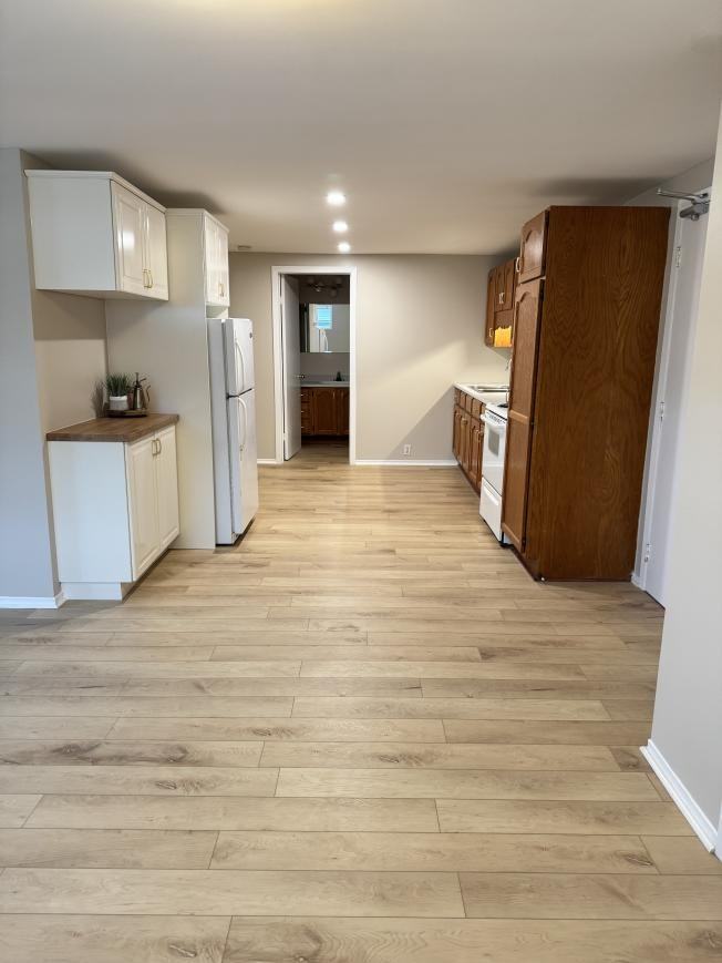 10 1-10 Green Bay Road - Photo 5 of 10