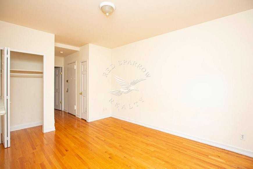 420 E 83rd St - Photo 7 of 10
