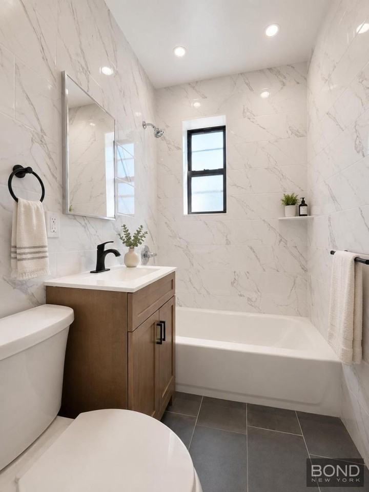6322 Flushing Ave - Photo 4 of 5