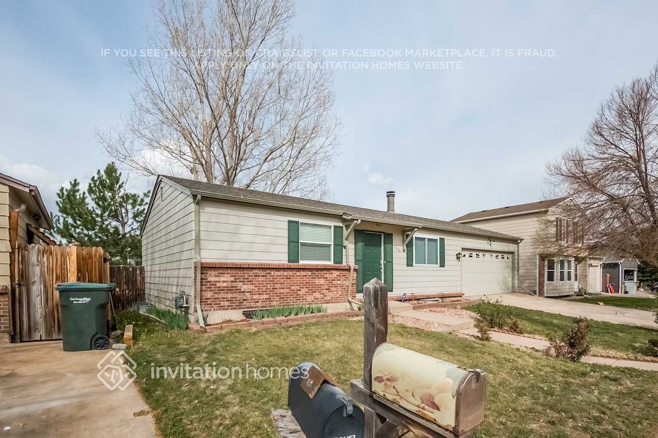 5004 S Richfield Cir - Photo 2 of 21