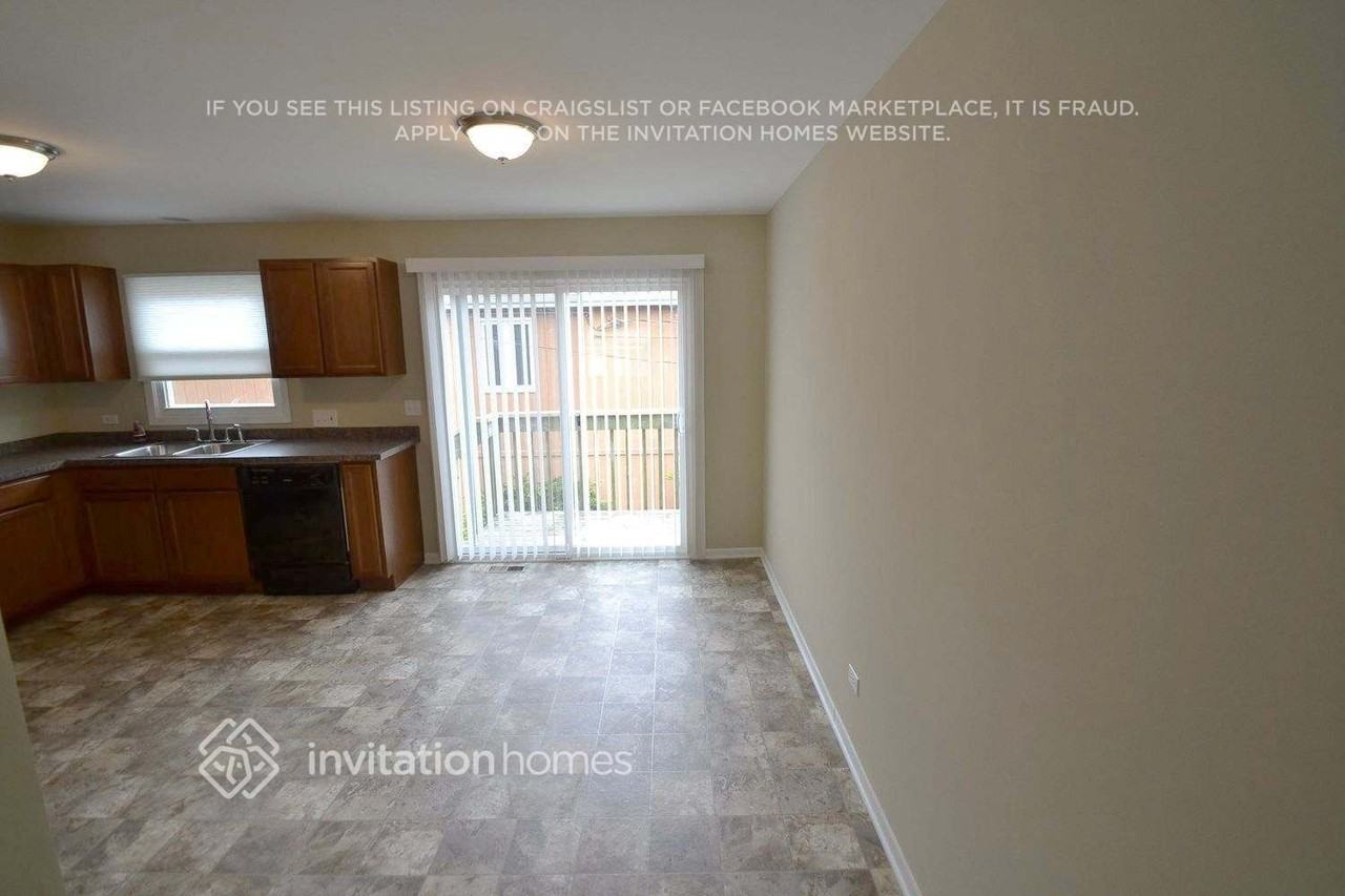 1 Linden Ave - Photo 3 of 11