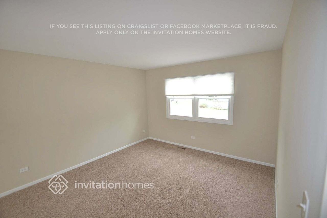 1 Linden Ave - Photo 4 of 11