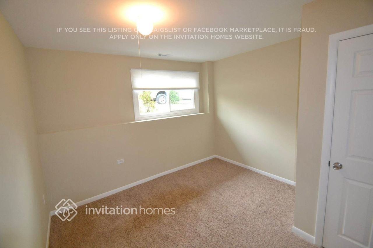 1 Linden Ave - Photo 5 of 11