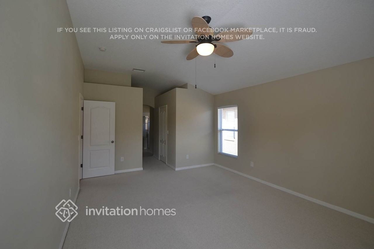 1021 Torreya Way - Photo 7 of 13