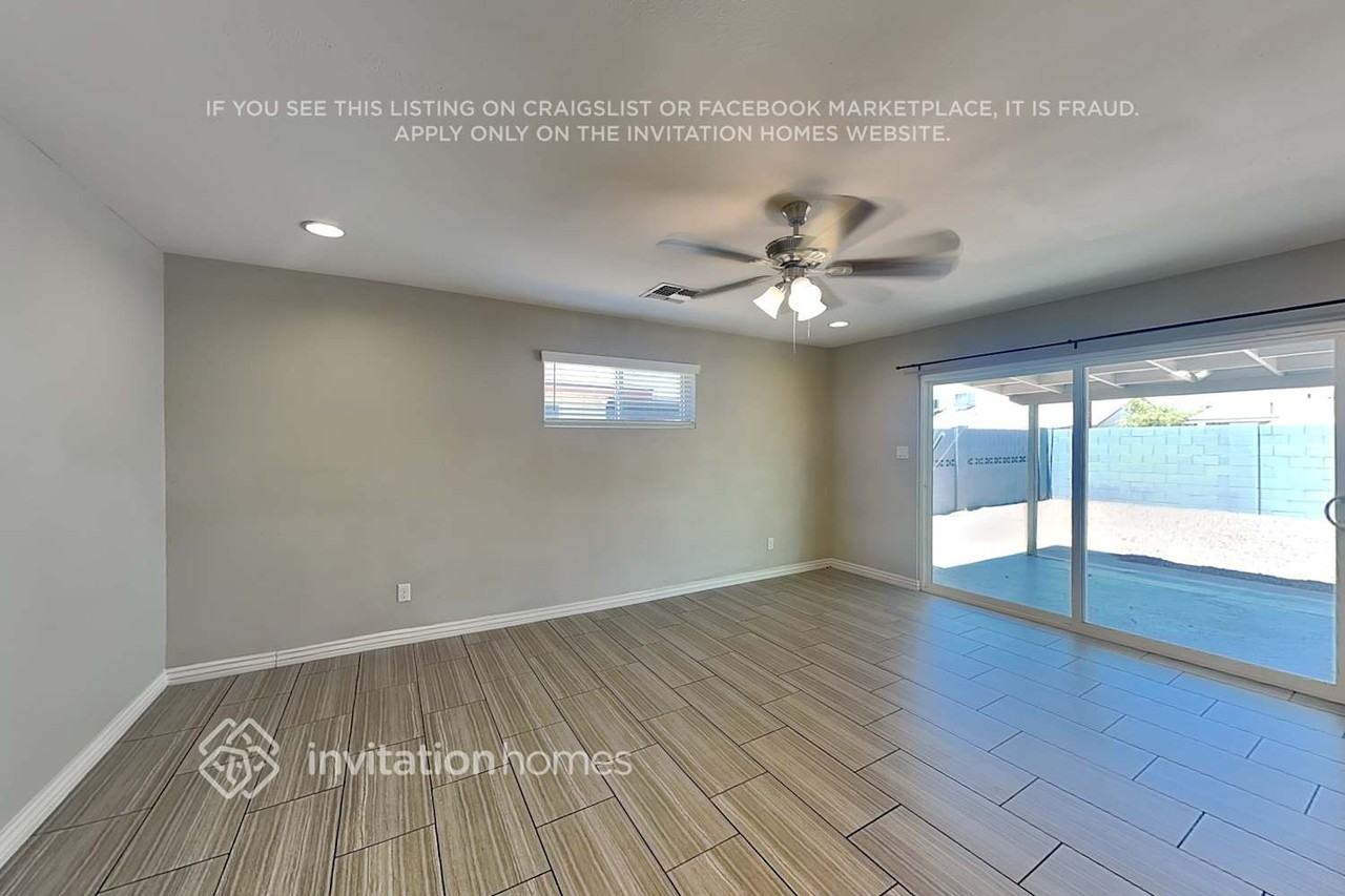 508 E Pebble Beach Dr - Photo 3 of 21