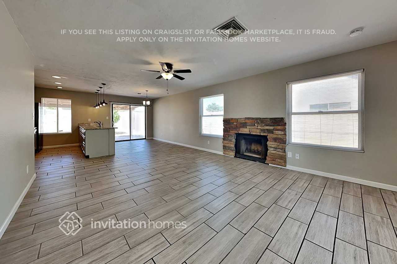 5770 W Frye Rd - Photo 3 of 18