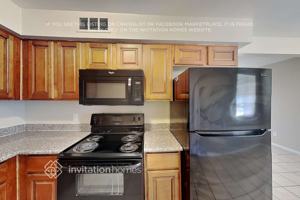 featured image of 4422 S Park Dr