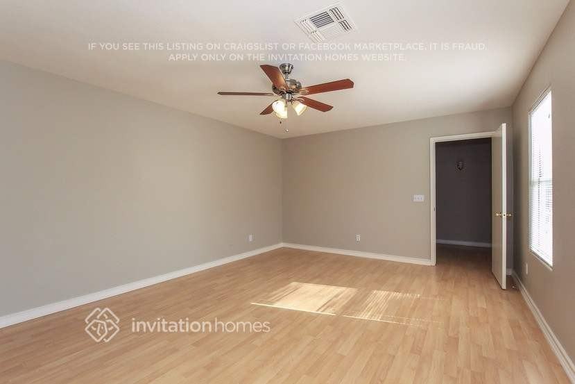 7630 W Cinnabar Ave - Photo 7 of 19